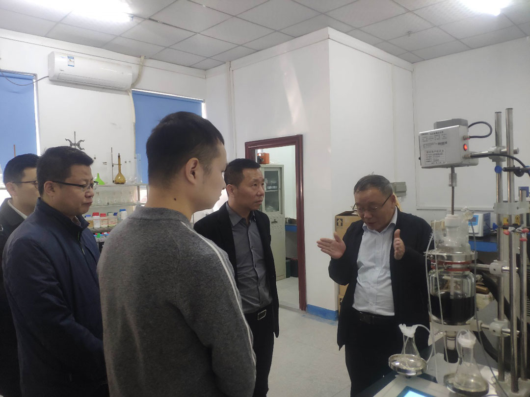集團董事長、總裁劉裕蒞臨濟大·港創(chuàng)研究院視察指導