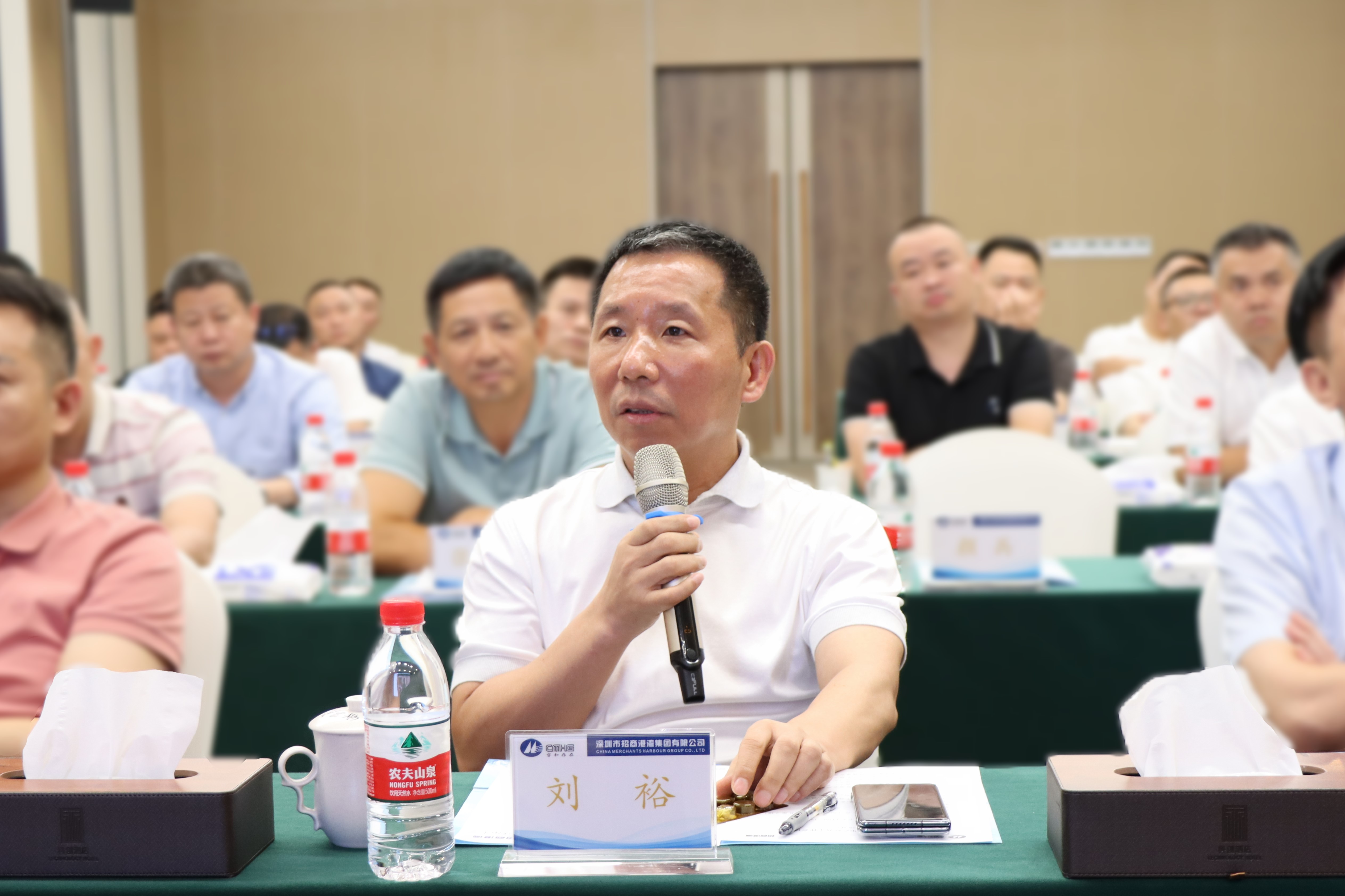 集團(tuán)董事長、總裁劉裕講話1.JPG