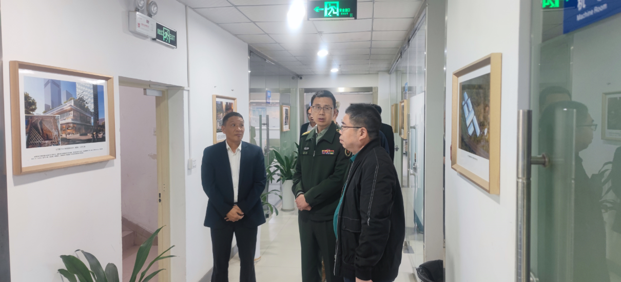 南山區(qū)委常委、區(qū)人武部政委常華一行蒞臨港灣工程公司開(kāi)展民兵組織整頓潛力調(diào)查座談會(huì)